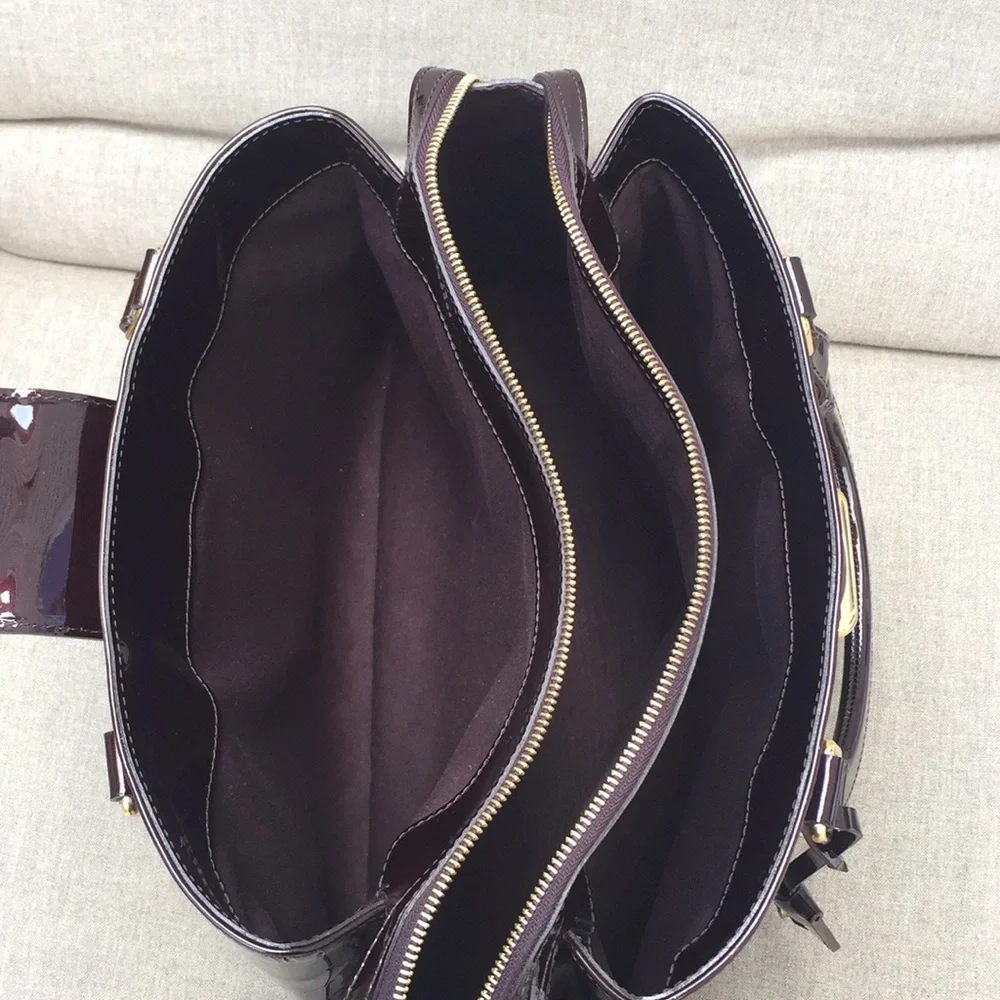 LOUIS VUITTON Melrose Avenue Bag